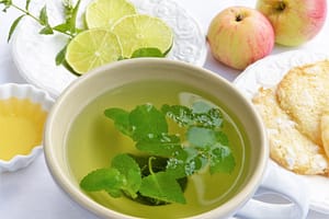 hibiscus thee kopen biologische thee losse thee, warm weer, verfrissend drankje, ijssthee, theedrinken